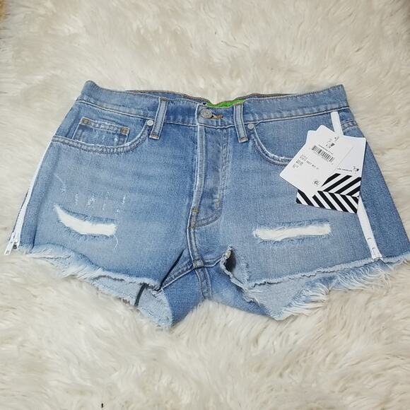 NWT Free People + Sandrine Rose Cut off White Side Zipper Shorts Size 25 RARE
